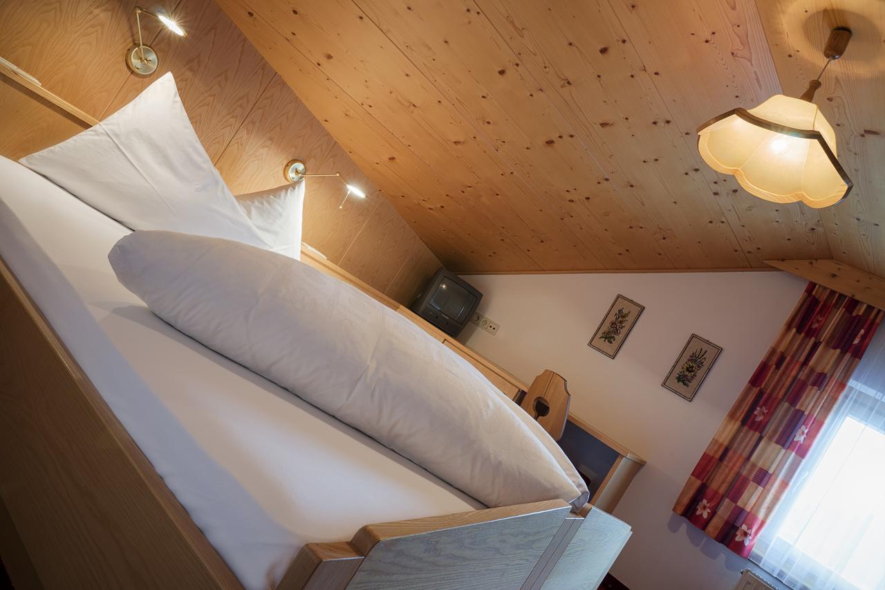 Hotel Schwarzer Adler Resia Ngoại thất bức ảnh