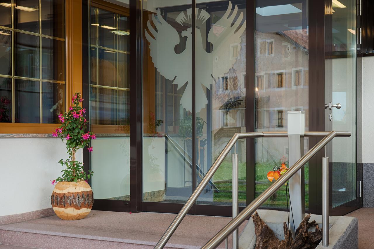 Hotel Schwarzer Adler Resia Ngoại thất bức ảnh